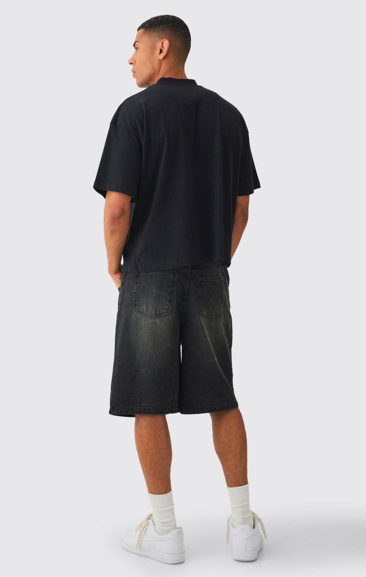 BoohooMAN Oversized Boxy Peached Heavyweight Graphic T-Shirt