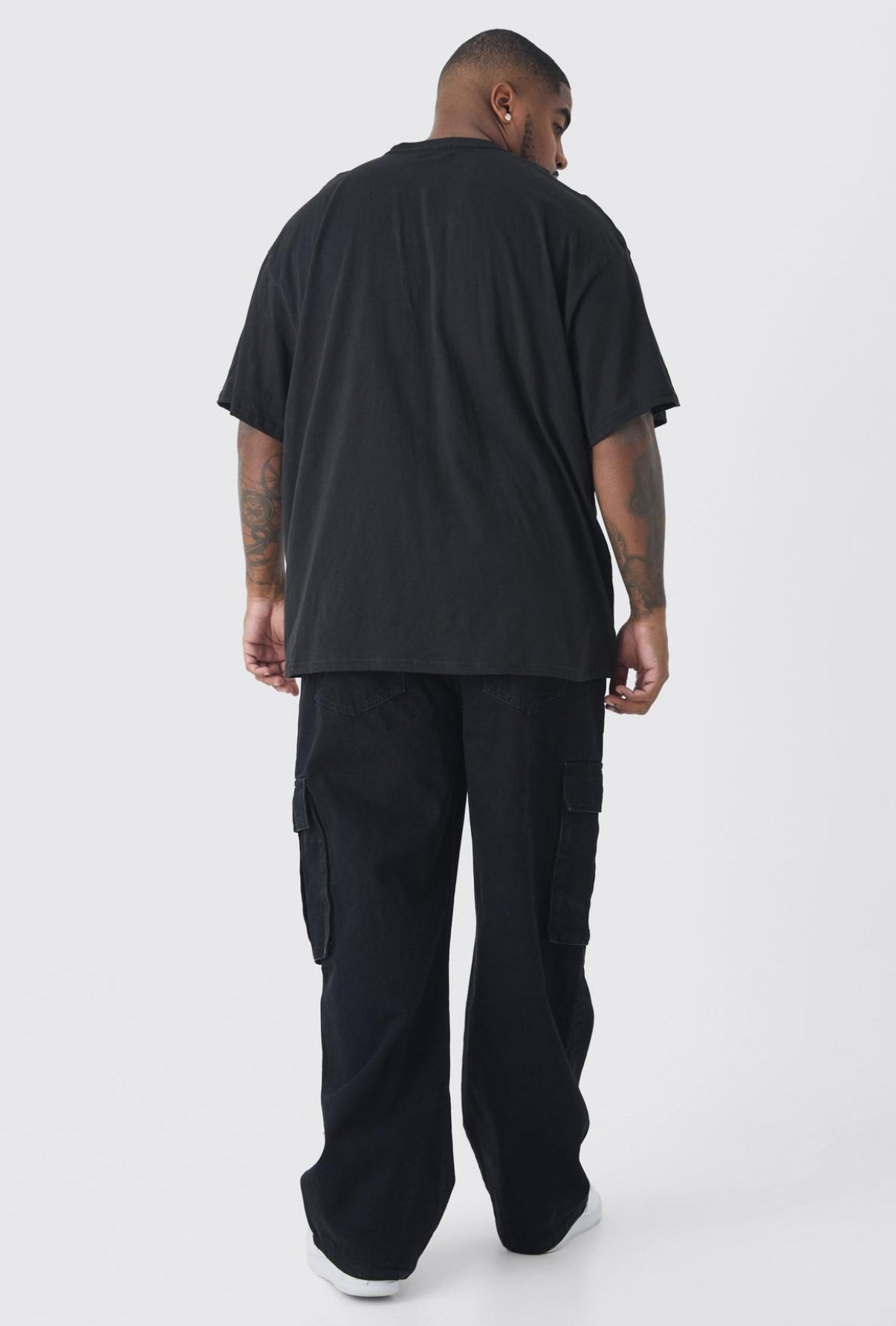 BoohooMAN Plus Stranger Things License Oversized T-Shirt