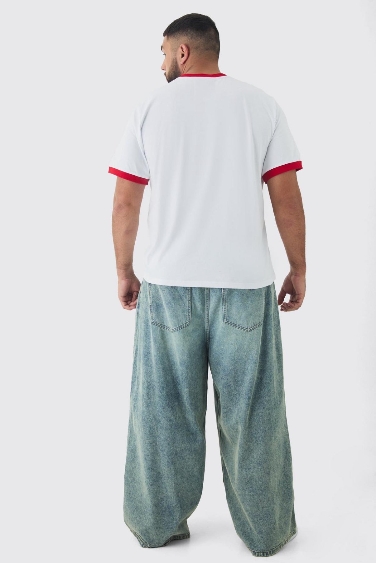 BoohooMAN Plus Western Graphic Ringer T-Shirt