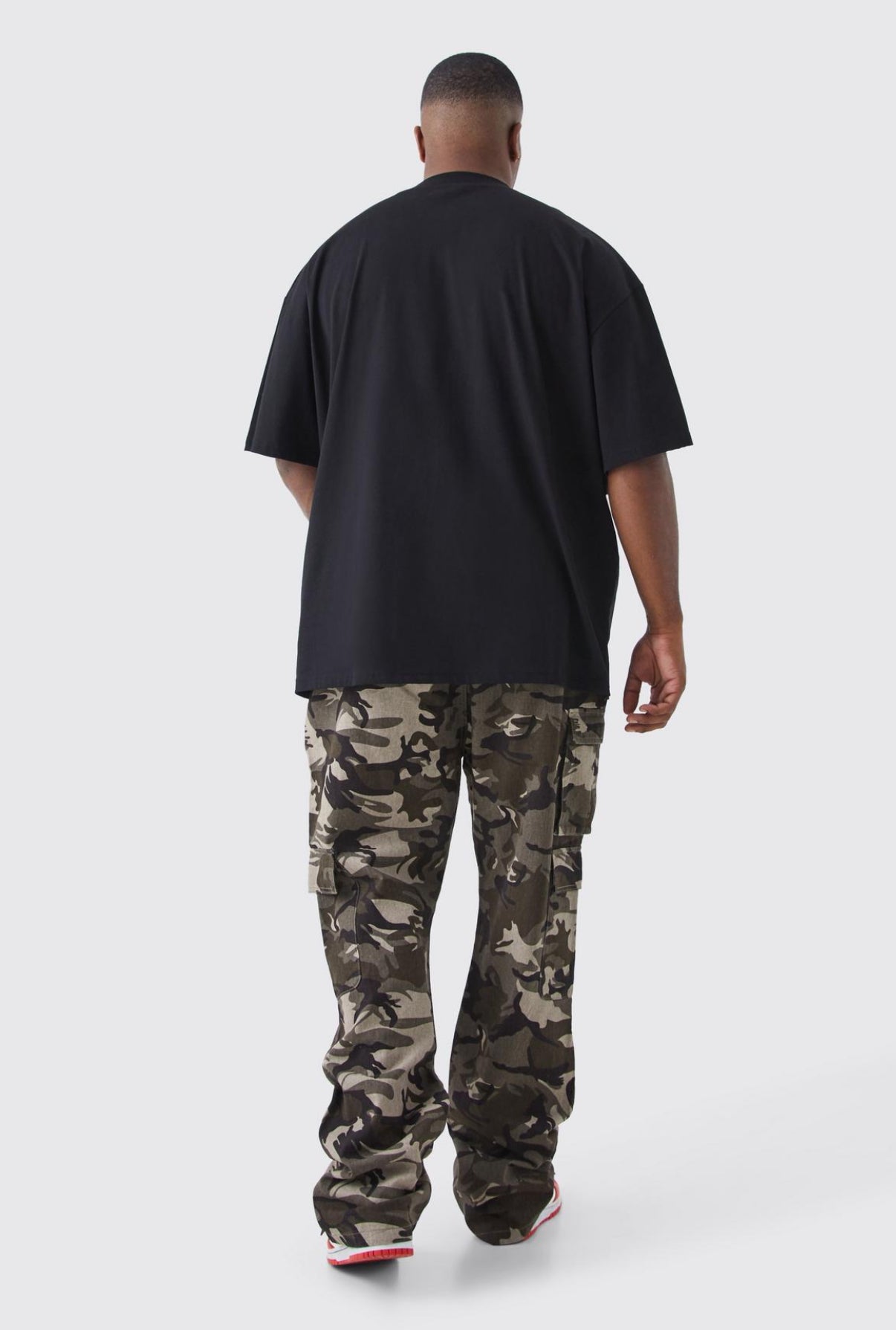 BoohooMAN Plus Oversized Cataula Graphic T-Shirt