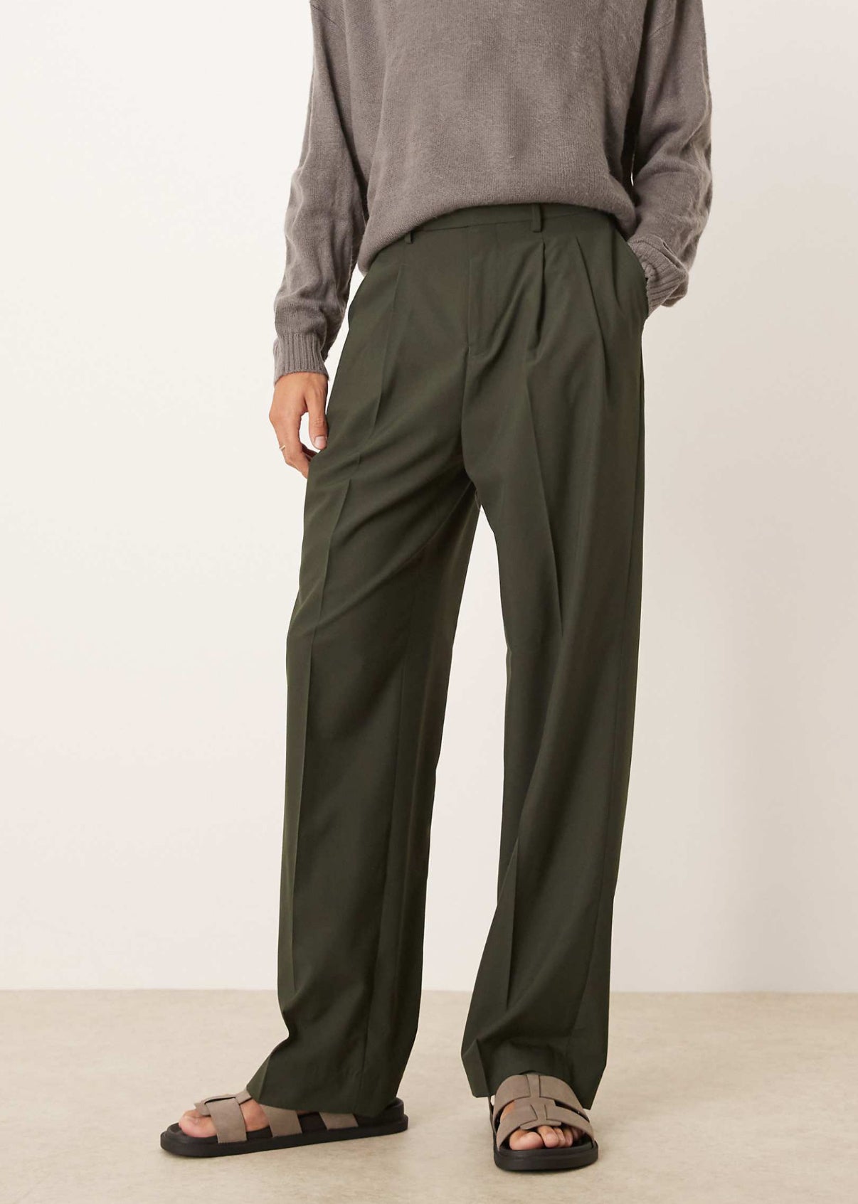 ASOS DESIGN smart wide leg trousers with double pleats in green