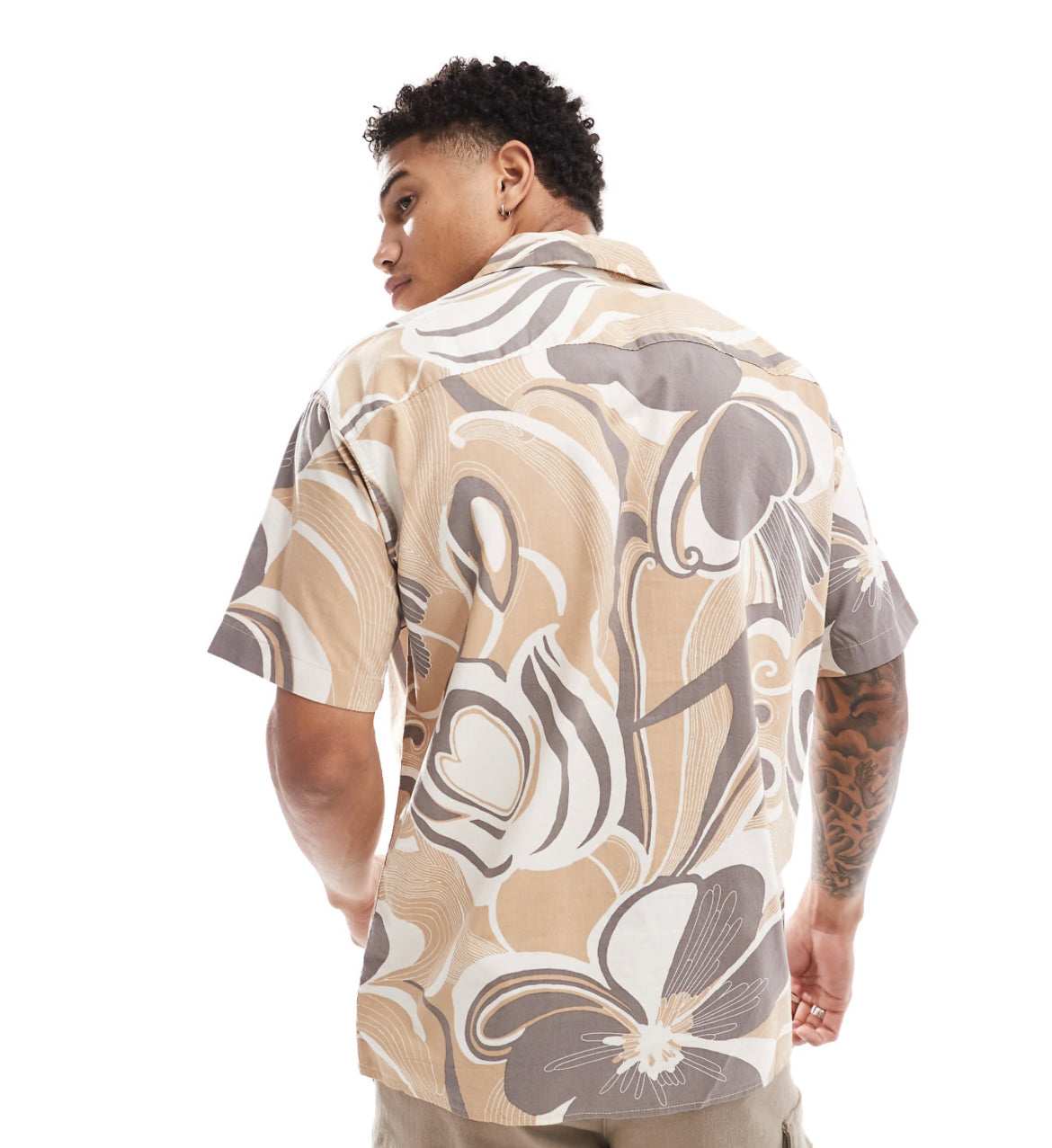 Jack & Jones Premium cotton revere collar shirt in brown retro floral