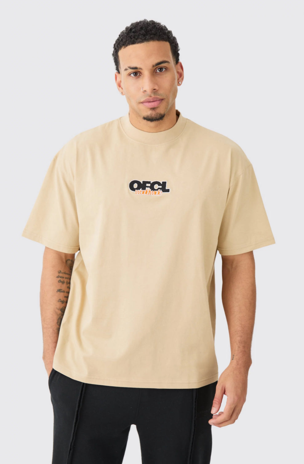 BoohooMan Oversized Extended Neck OFCL T-shirt