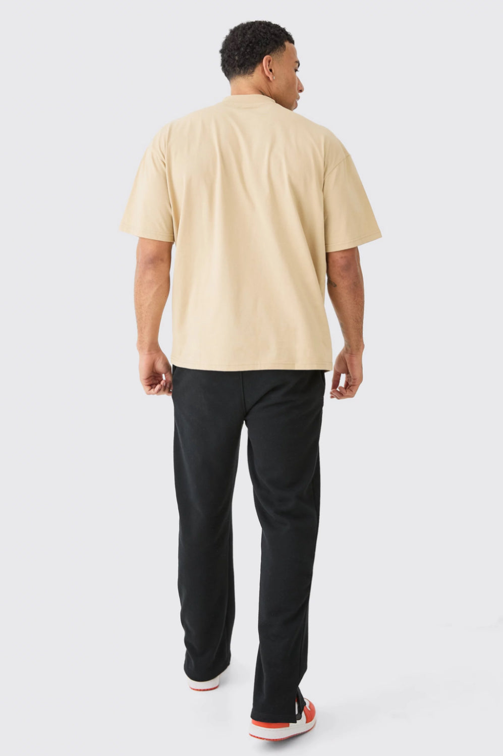 BoohooMan Oversized Extended Neck OFCL T-shirt