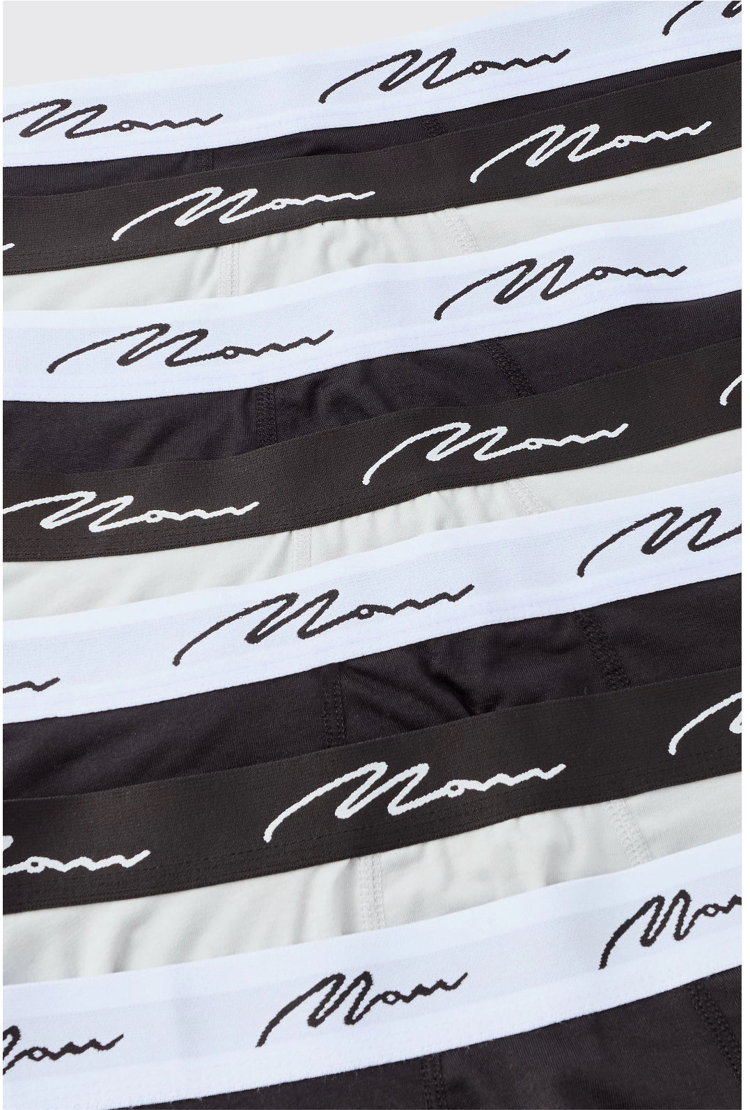 7 PACK MAN SIGNATURE MIXED COLOUR TRUNKS