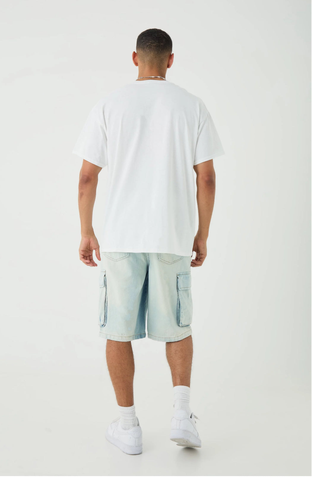 BoohooMan Oversized Gothic Print T-shirt