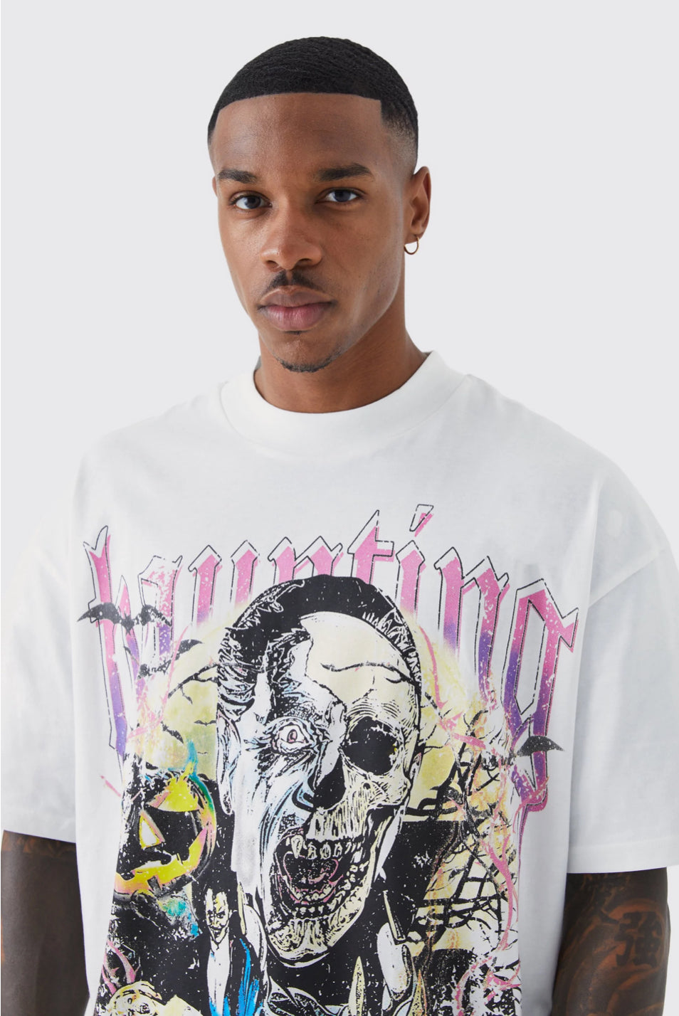 BoohooMan Oversized Haunting Graphic T-shirt