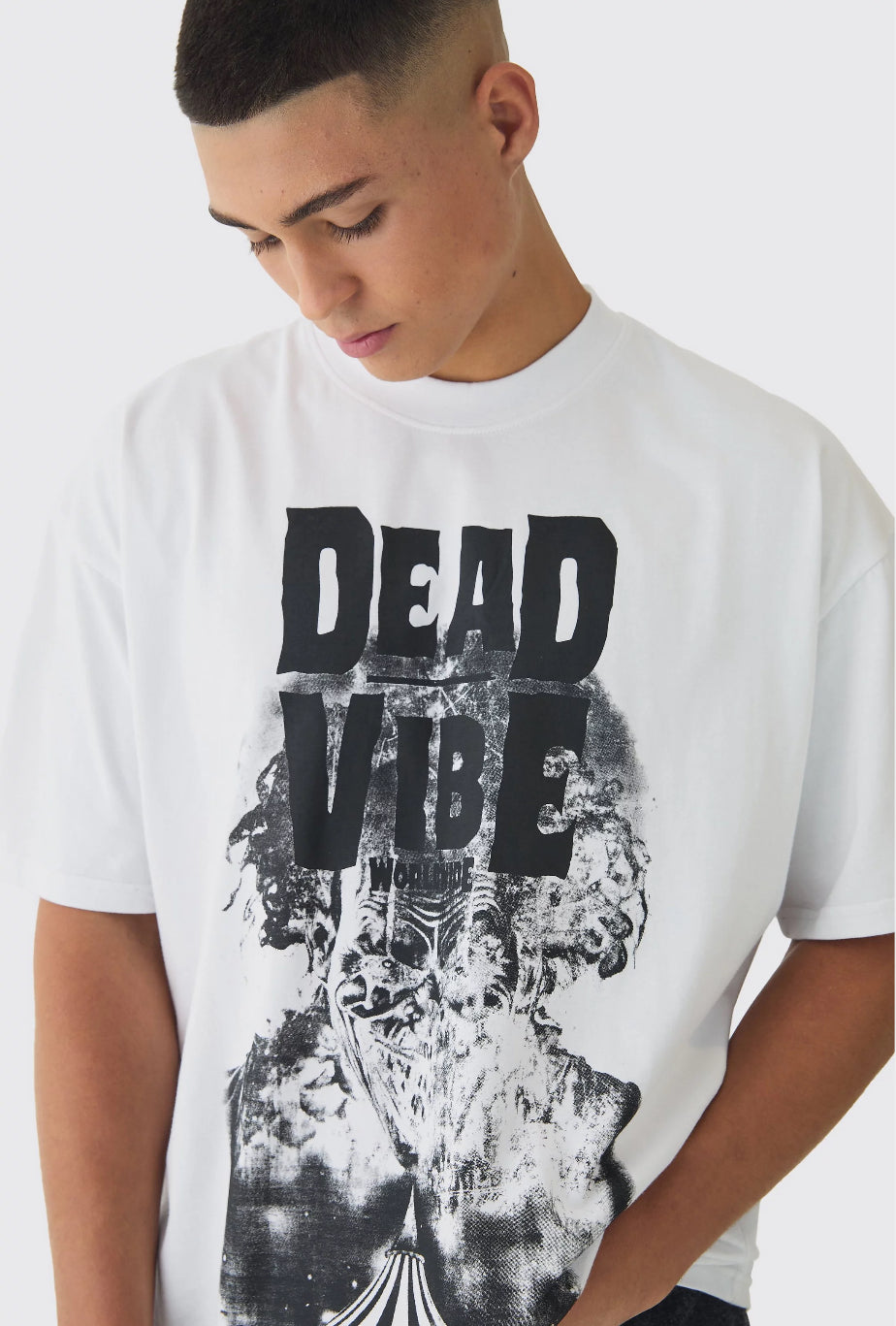 BoohooMan Oversized Extended Neck Dead Vibe Print T-Shirt