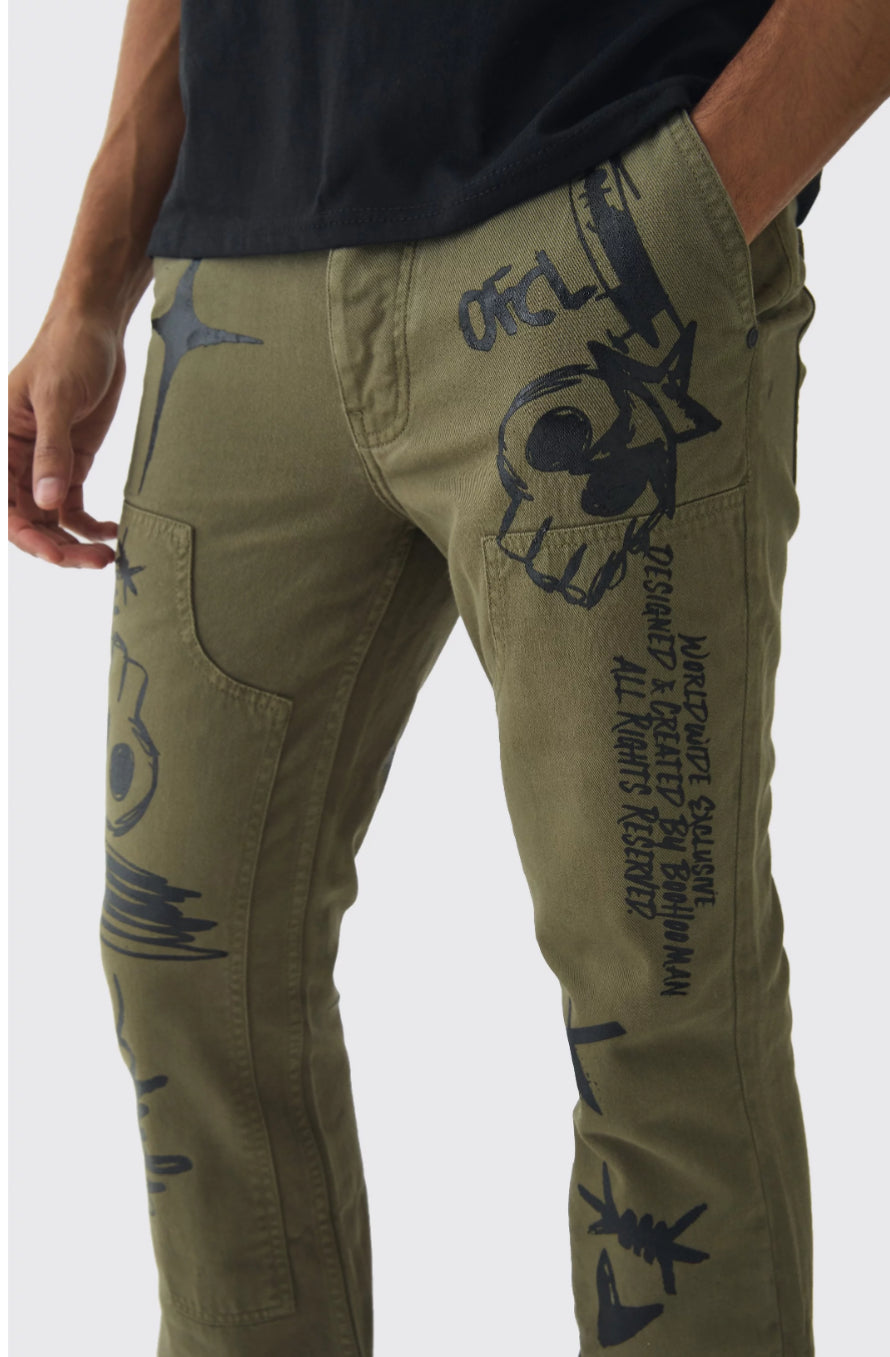 BoohooMan Fixed Waist Slim Flare Twill Laser Printed Carpenter Trousers