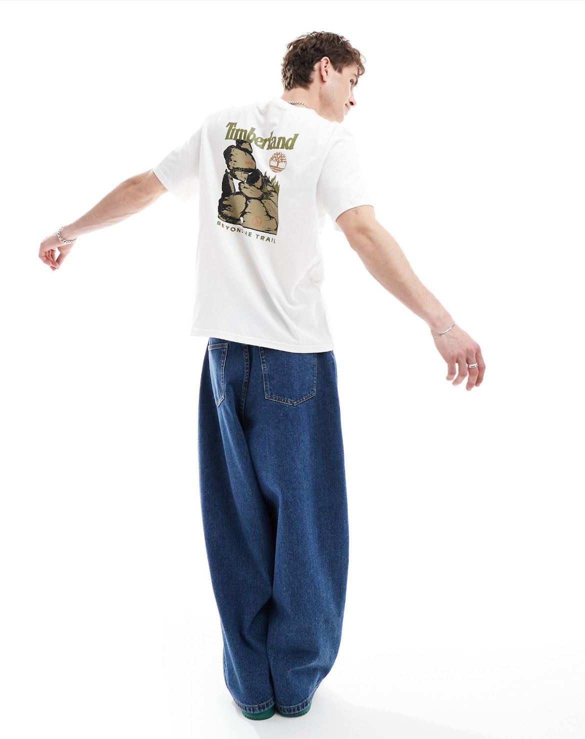 Timberland large boulder back print oversized t-shirt in white