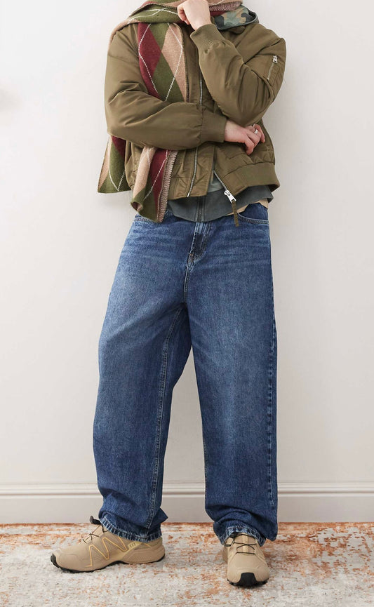 Reclaimed Vintage baggy dad jean in washed blue