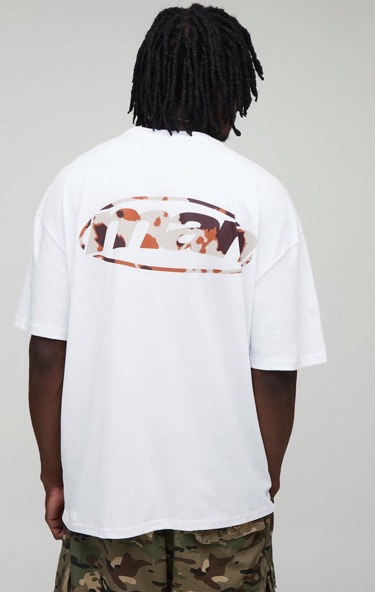 BoohooMAN Tall Oversized Man Cow Print Logo T-Shirt