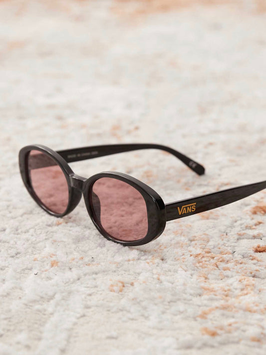 Vans Out There Sunglasses in black