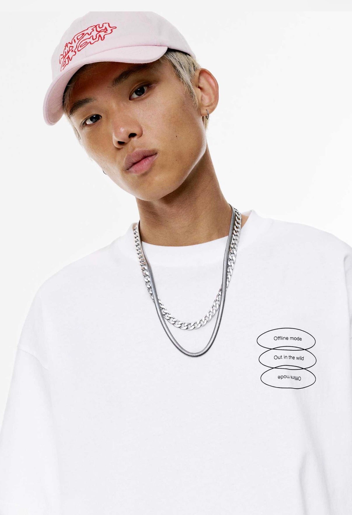 Pull&Bear Stwd ghost mode t-shirt in off white