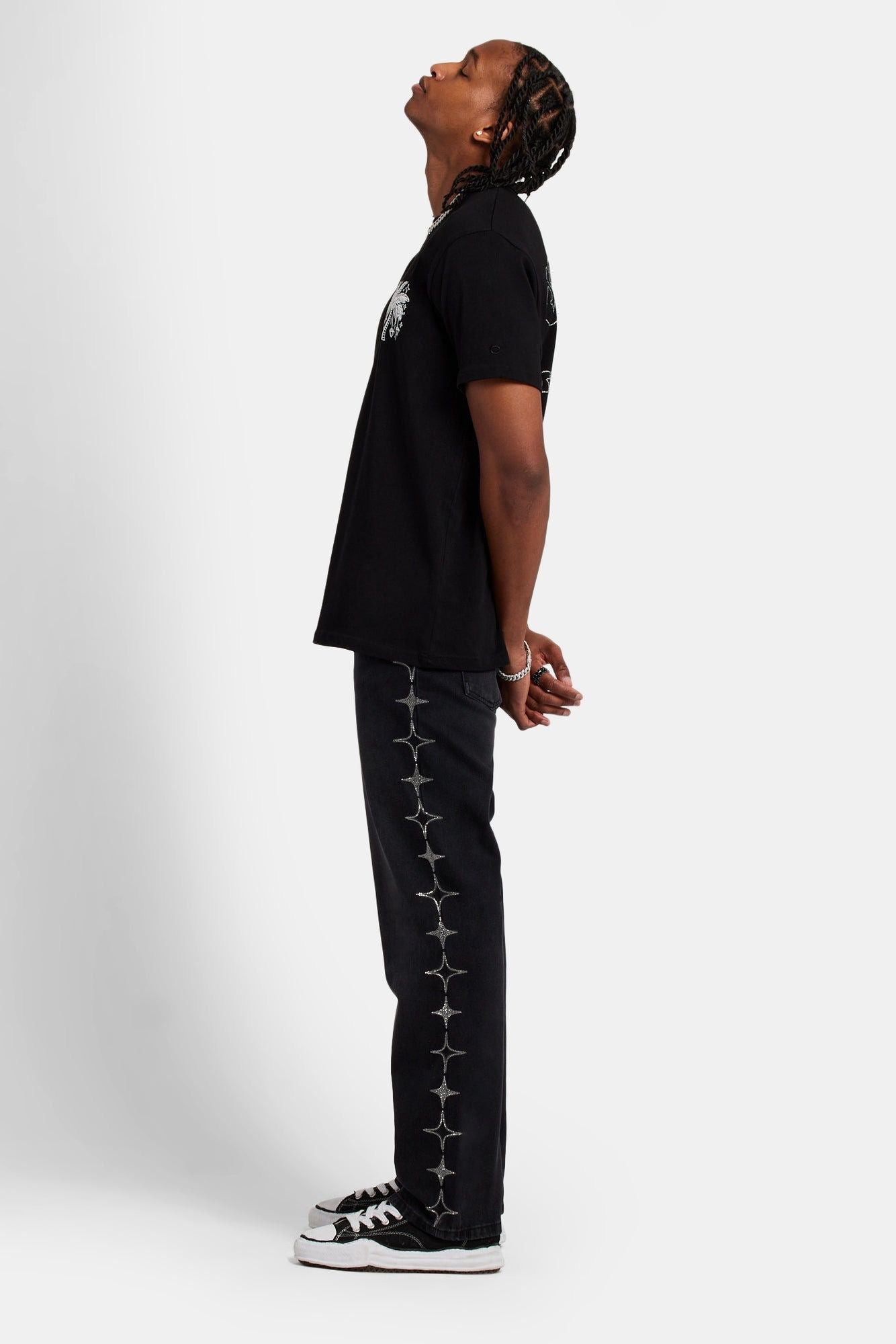 Cernucci Relaxed Rhinestone Star Jeans - Washed Black