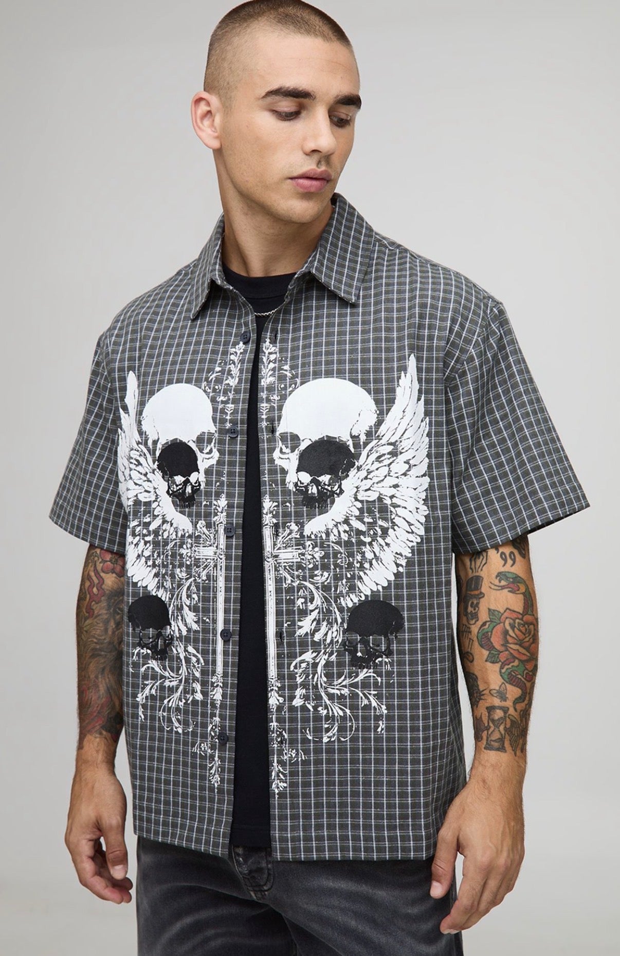 BoohooMAN Oversized Half Sleeve Grunge Print Half Sleeve Shirt