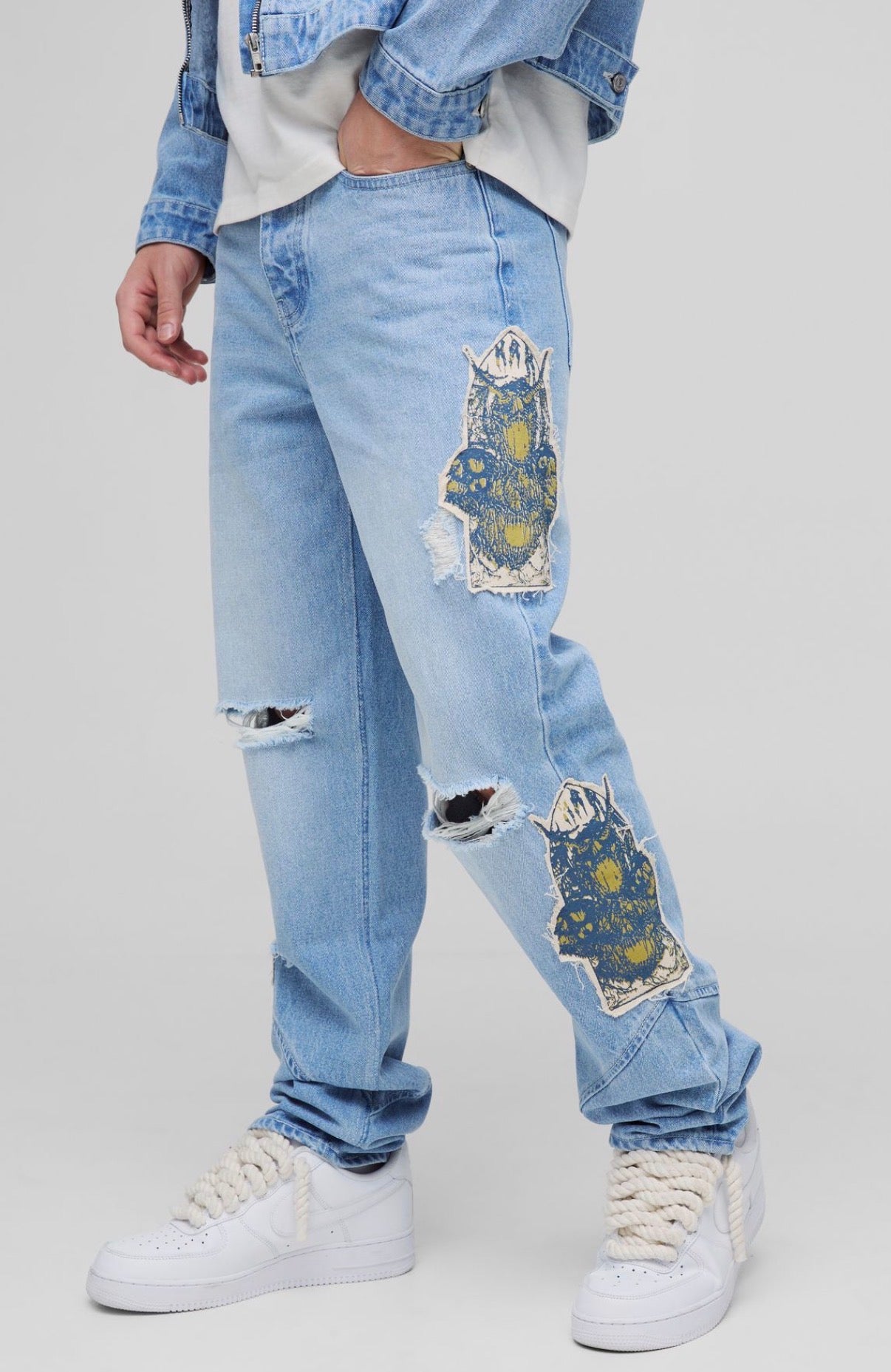 BoohooMAN Slim Stacked All Over Rip & Repair Contrast Stitch Jeans