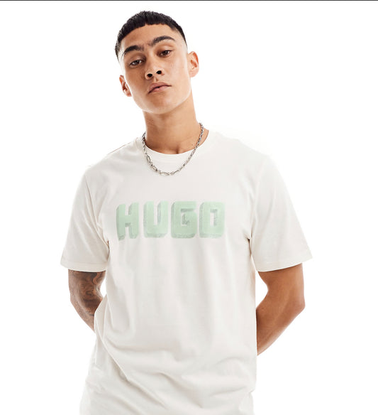 HUGO Red Daqerio t-shirt in off white with logo print