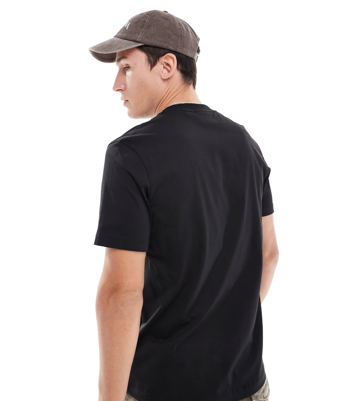 HUGO Red dimoniti t-shirt in black with stacked chest logo