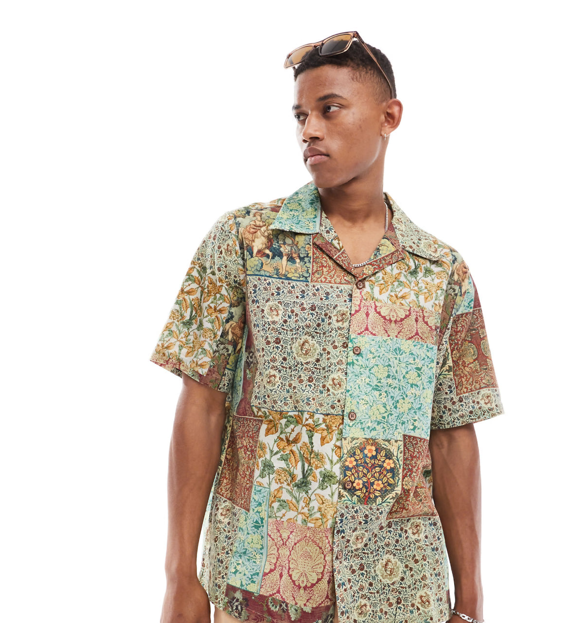 ASOS DESIGN relaxed revere shirt in tapestry print