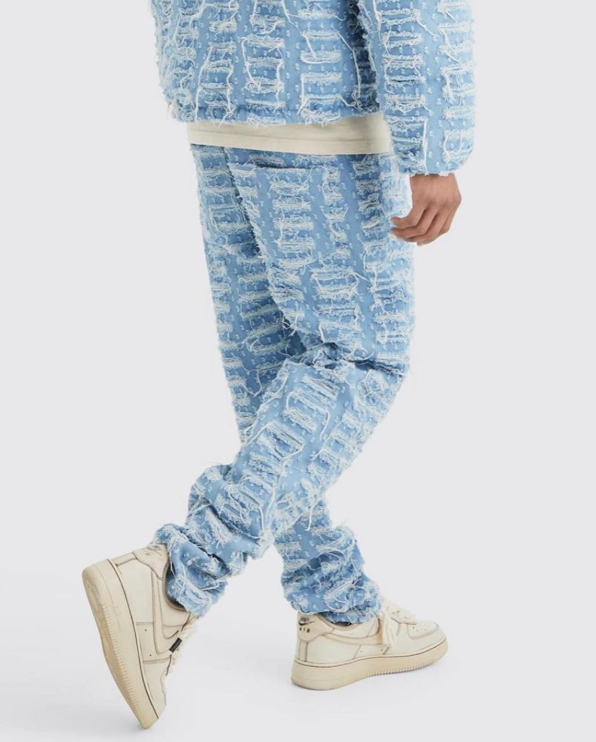 BOOHOOMAN STRAIGHT FIT DISTRESSED JACQUARD DENIM JEAN