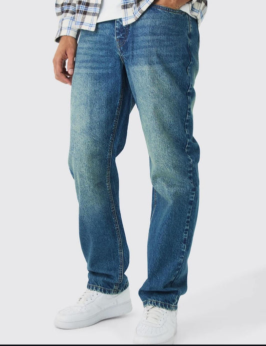 BoohooMan Relaxed Rigid Jean In Vintage Blue