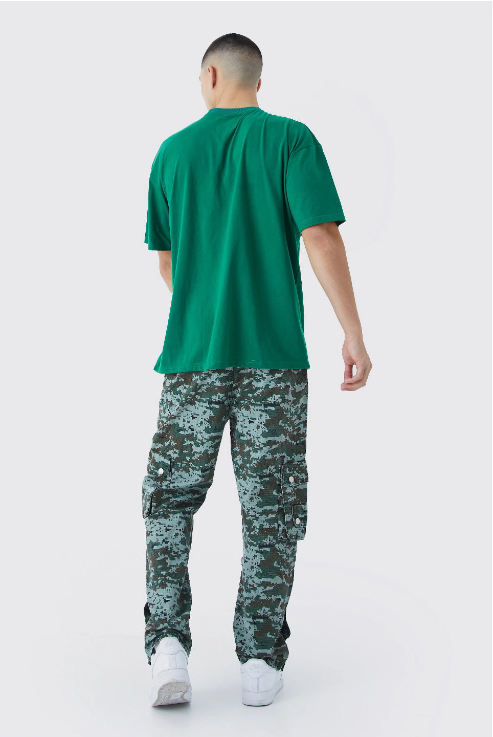 Straight Leg 3d Multi Cargo Camo Trouser