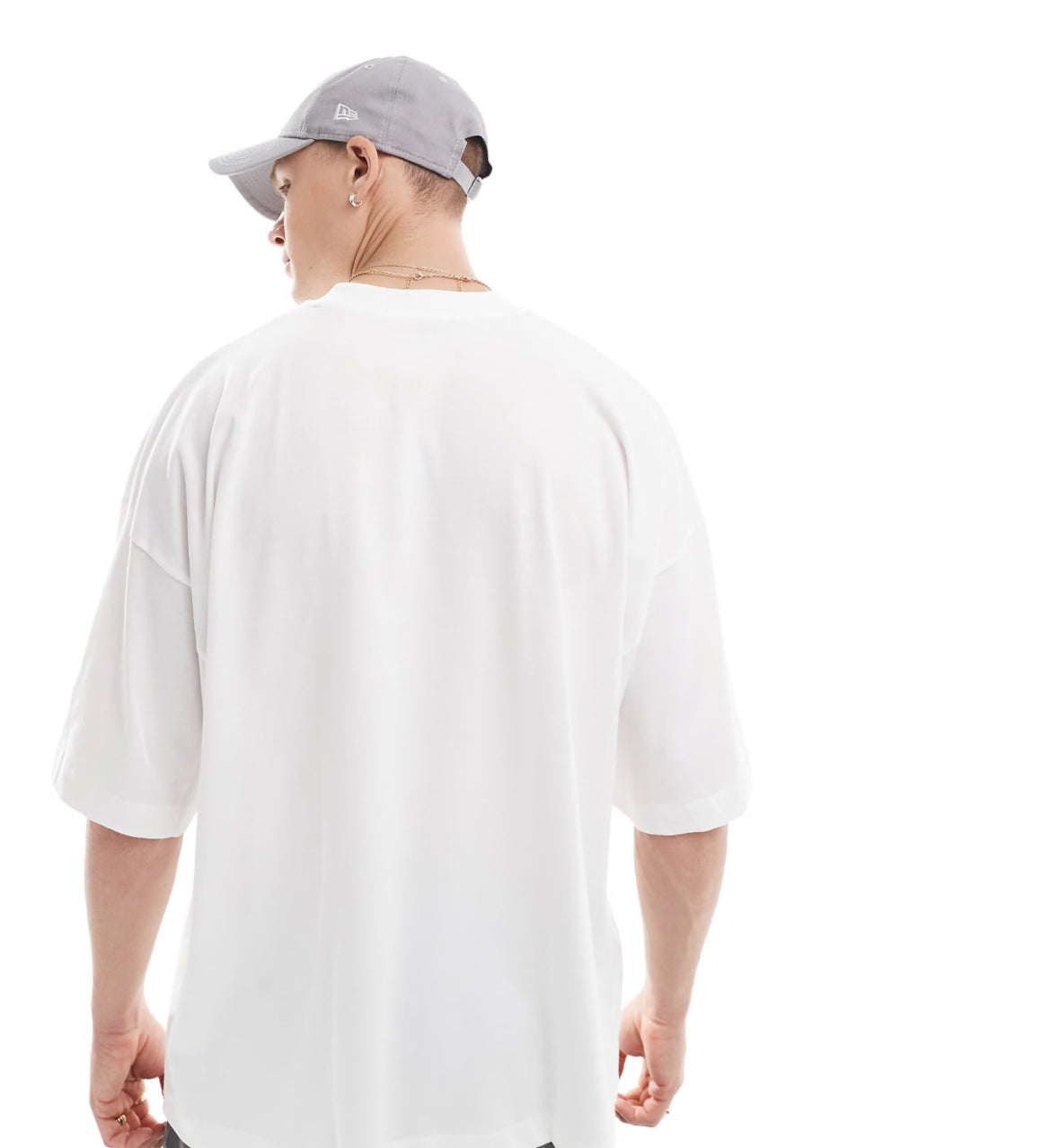 ASOS DESIGN extreme oversized t-shirt in white with lips text print