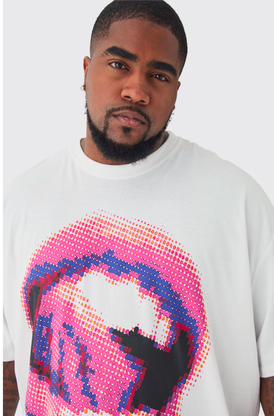 BoohooMan Plus Lips Graphic Oversized T-Shirt