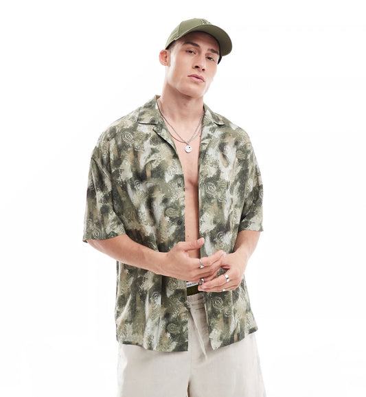 Pull&bear graphic blur printed shirt in green