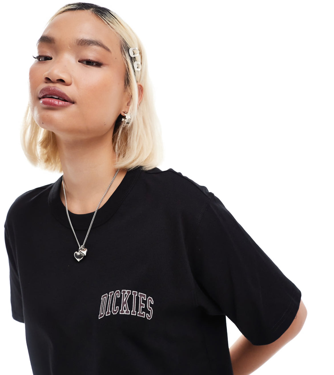 Dickies aitken left chest logo t-shirt in black and purple