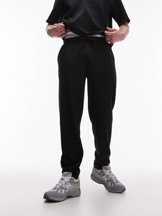 Topman tapered plisse jogger in black